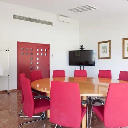 Rural Coto De La Isleta Hostel